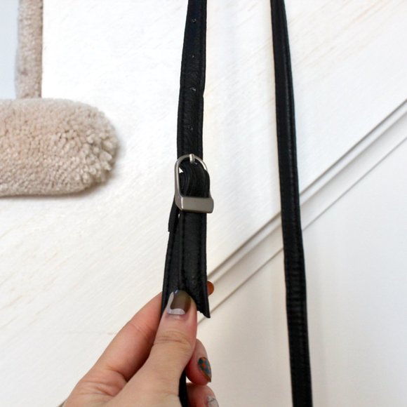 Vintage Soho Design Group Black Pebble Grain Leather Crossbody Bag - Picture 4 of 9